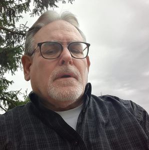 Meet your Posher, Brian